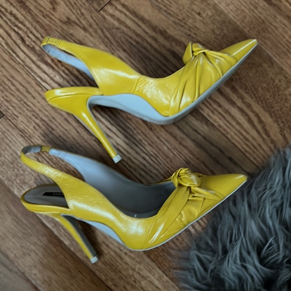 Zara Shoes Zara Mustard Heels Poshmark